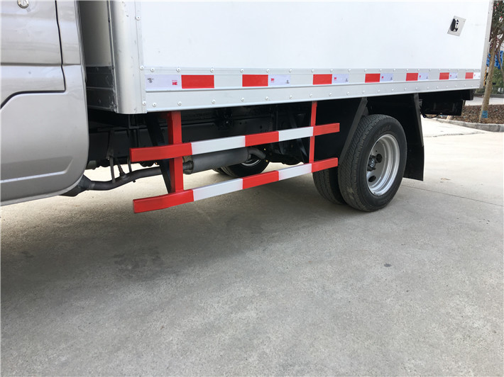 長安后四輪（3米）冷藏車