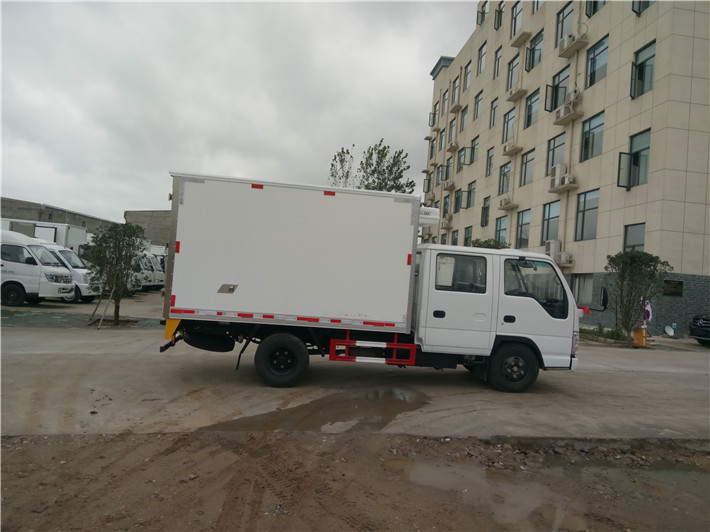 五十鈴雙排3.15米冷藏車