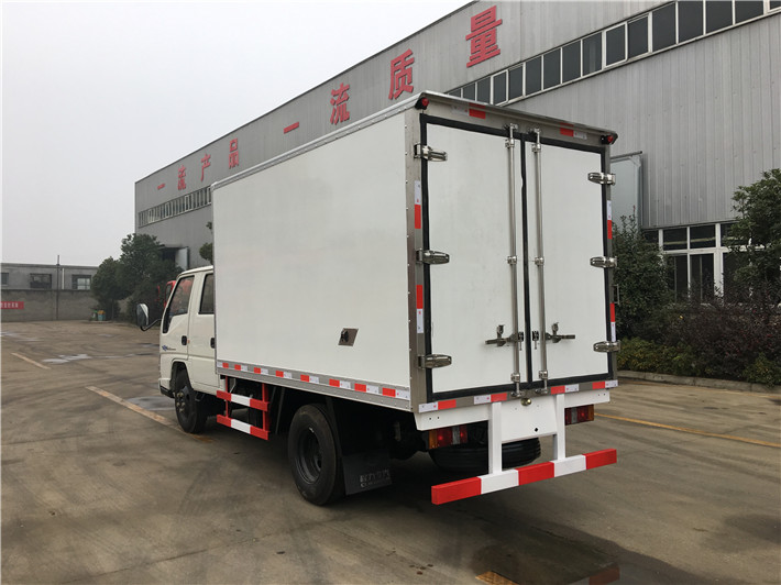 江鈴順達(dá)雙排（3.4米）冷藏車
