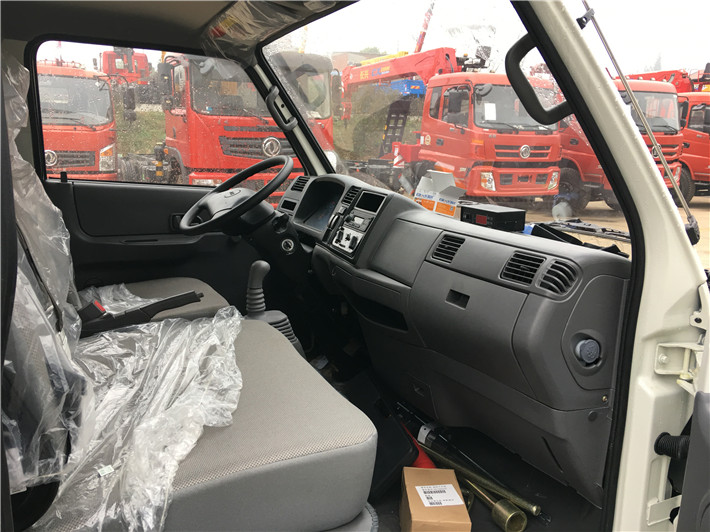 江鈴順達(dá)雙排（3.4米）冷藏車