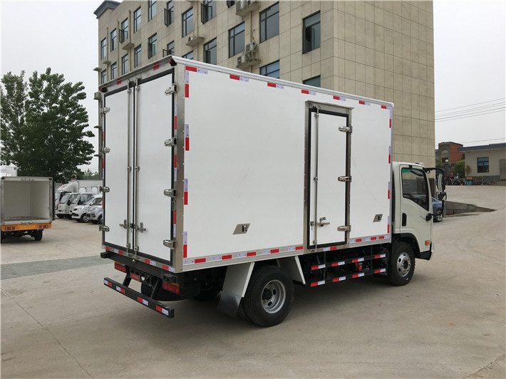 大運(yùn)（4.2米）冷藏車