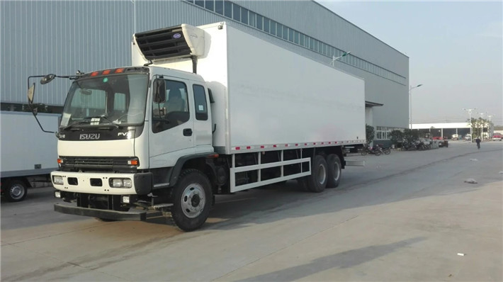 五十鈴（9.3米）冷藏車