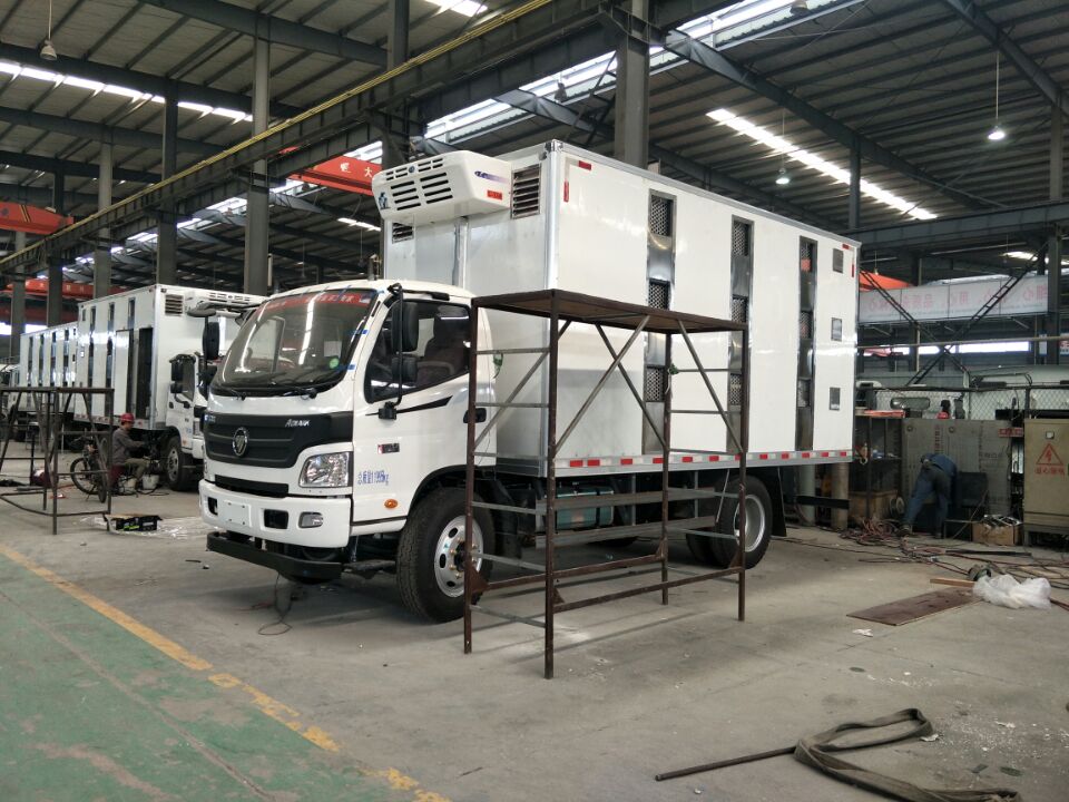 歐馬可4.2米豬仔運輸車(豪華型)