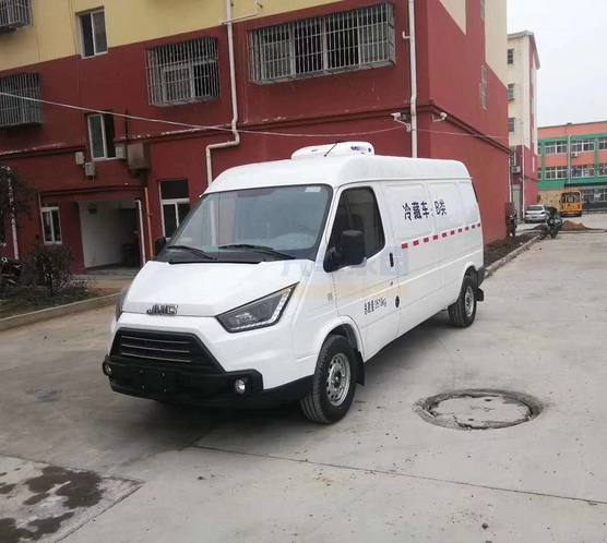 江鈴特順面包冷藏車(chē)（國(guó)六）