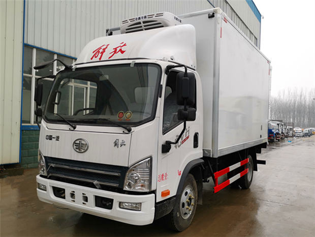 解放虎V 4.2米冷藏車