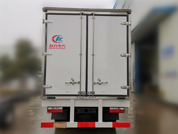 解放虎V 4.2米冷藏車