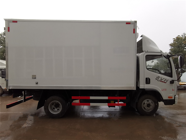 解放虎V 4.2米冷藏車