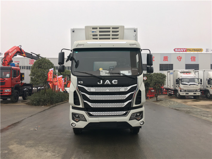 江淮格爾發(fā)6.8米冷藏車
