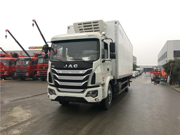 江淮格爾發(fā)6.8米冷藏車